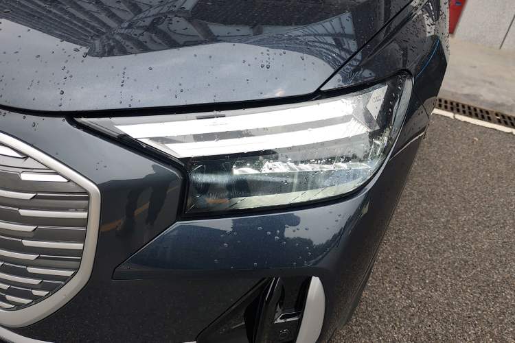 Used Audi Q4 e-tron 2023 50 e-tron quattro Visionary Edition