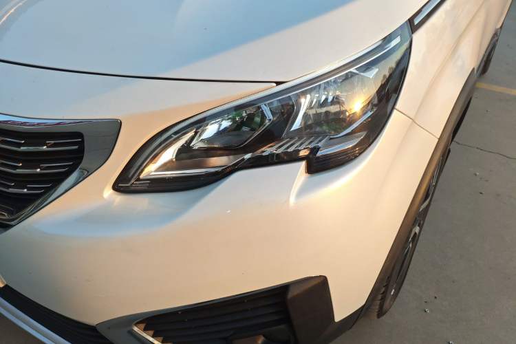 Used Peugeot 5008 2017 380THP 7-Seater Elite Edition
