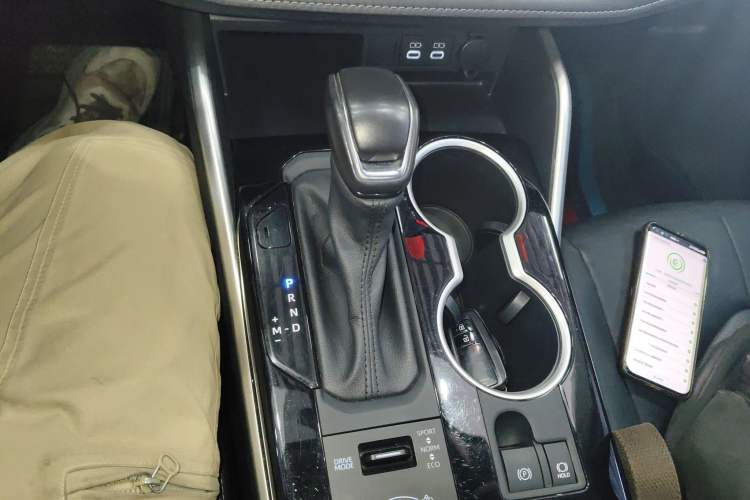 Used Toyota Highlander 2022 380T 4x4 Luxury Edition 7 Seats