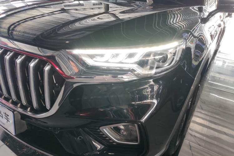 Used Hongqi HS5 2022 Revised Version 2.0T Smart Connect Flagship Edition
