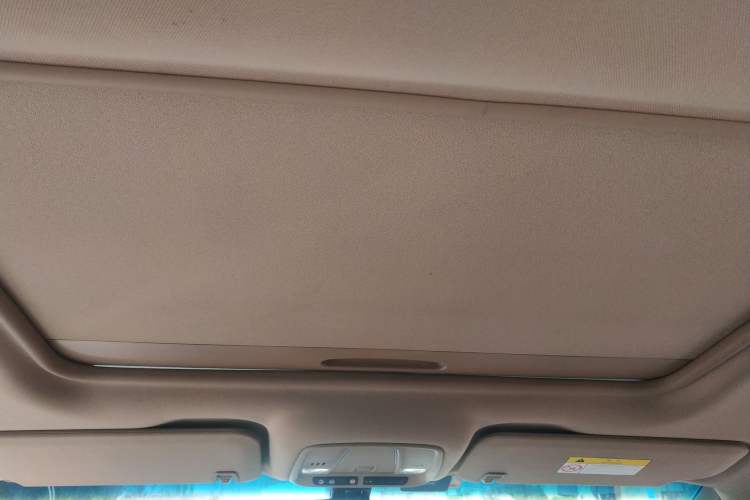 Used Buick GL8 2017 ES 28T Premium Version China V Standard