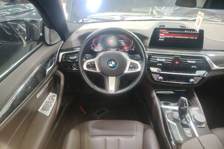 Used BMW 5 Series 2020 525Li M Sport Package