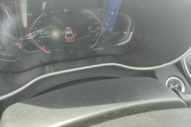 Used Geely Auto Emgrand 2019 Leading Edition 1.5L CVT Upward Asian Games Edition China VI Odometer Close Up