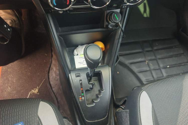 Used Toyota YARiS L Zhi Xuan 2021 X-Trail 1.5L CVT Leading Edition Gear Lever
