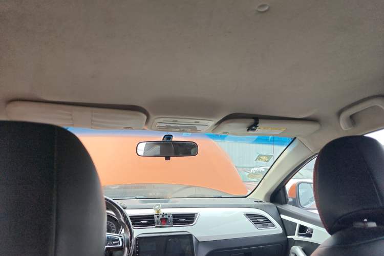 Used JAC Group Refine S2 2015 1.5L Manual Luxury Model