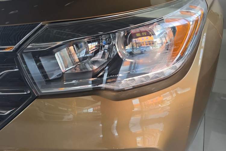 Used GAC Trumpchi GS4 2015 200T G-DCT Luxury Edition Left Front Headlight