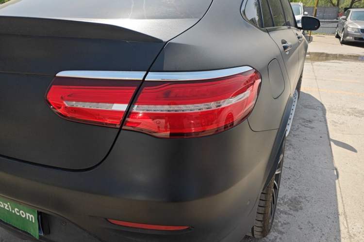 Used Mercedes-Benz GLC Coupe AMG 2017 AMG GLC 43 4MATIC Coupe SUV Exterior 1