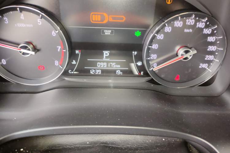 Used Honda Avancier 2017 240TURBO Two-Wheel Drive Elite Edition Odometer Close Up