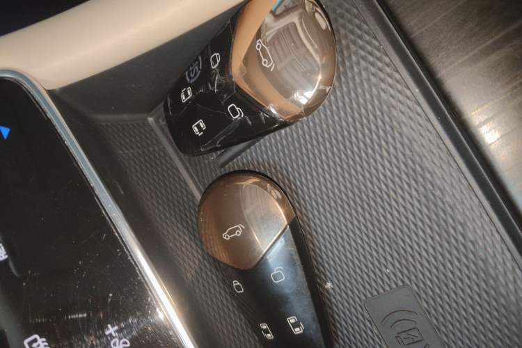 Used VOYAH Dream 2022 Low-Carbon Edition Home