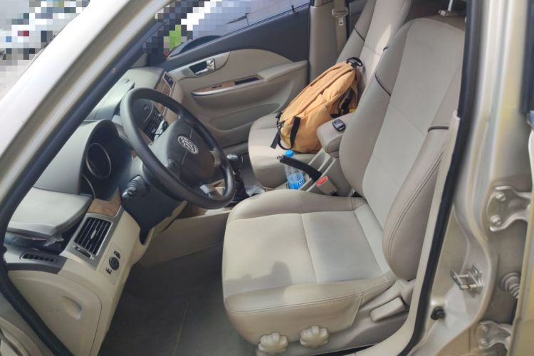 Used Buick Excelle 2015 1.5L Manual Classic Trim