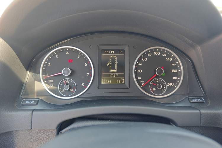 Used Volkswagen Tiguan 2016 300TSI Automatic All-Wheel Drive Fashion Vision Edition Instrument Cluster