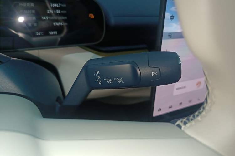 Used Zeekr 007 2025 Rear-Drive Intelligent Driving Version 75 kWh
