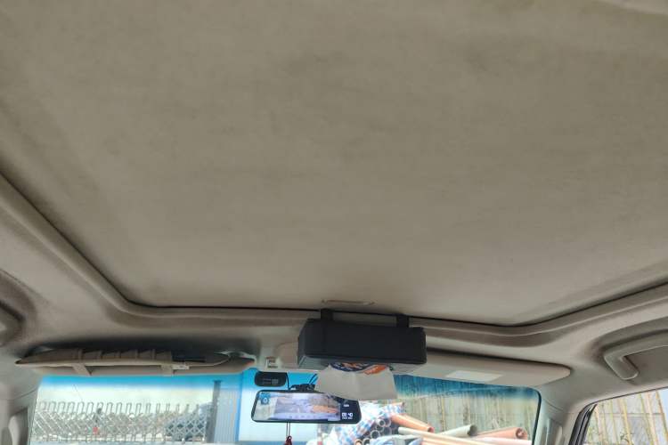 Used Mitsubishi Pajero 2015 3.0L Automatic Luxury Version China IV Standard Headliner