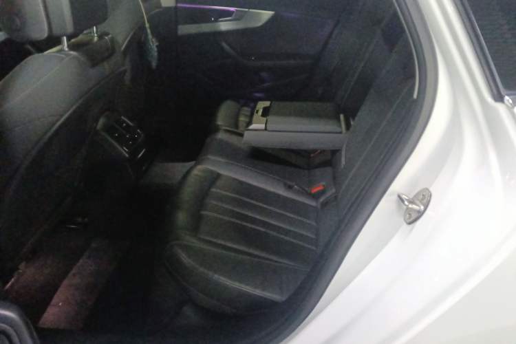 Used Audi A4L 2020 40 TFSI Luxury Dynamic Model