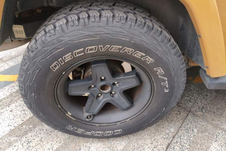 Used Jeep Wrangler 2013 3.6L Sahara two-door model