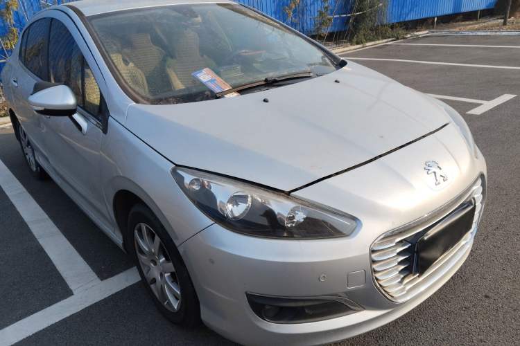 Used Peugeot 308 2014 Enjoy Edition Classic 1.6L Manual YouShang Model