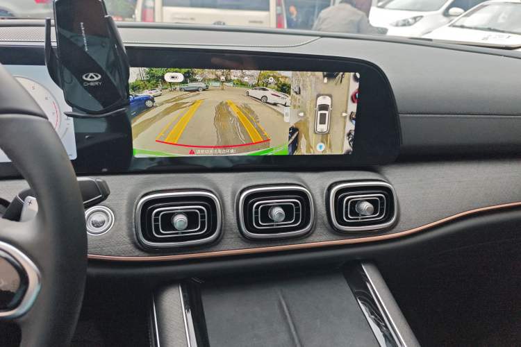 Used Chery Tiggo 9 2023 2.0T Dual-Clutch Two-Wheel Drive Leading Edition 5 Seats