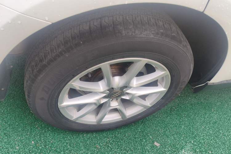 Used Audi Q5 2016 40 TFSI Trendy Edition Right Rear Wheel Hub