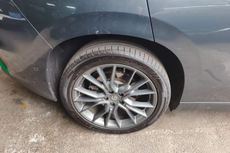 Used Leapmotor C10 2024 530 LiDAR Edition Right Rear Wheel Hub