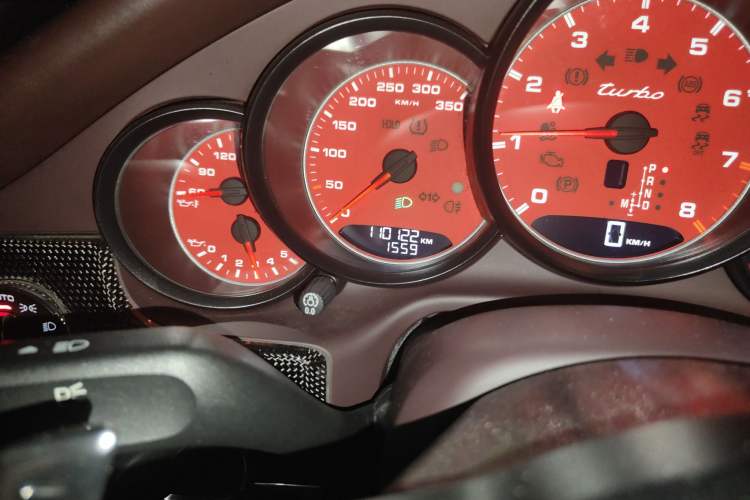 Used Porsche Panamera 2010 Panamera Turbo 4.8T Odometer Close Up