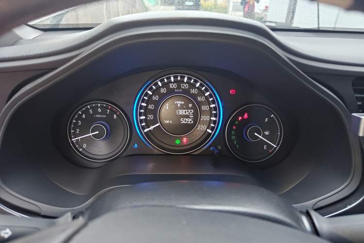 Used Honda Crider 2013 1.8L automatic luxury edition