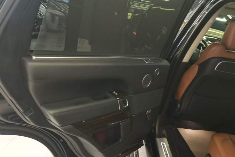 Used Land Rover Range Rover 2016 3.0 SC V6 Vogue SE Long-Wheelbase Edition