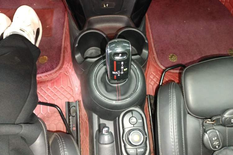 Used MINI 2019 2.0T COOPER S Artist Five-Door Edition
