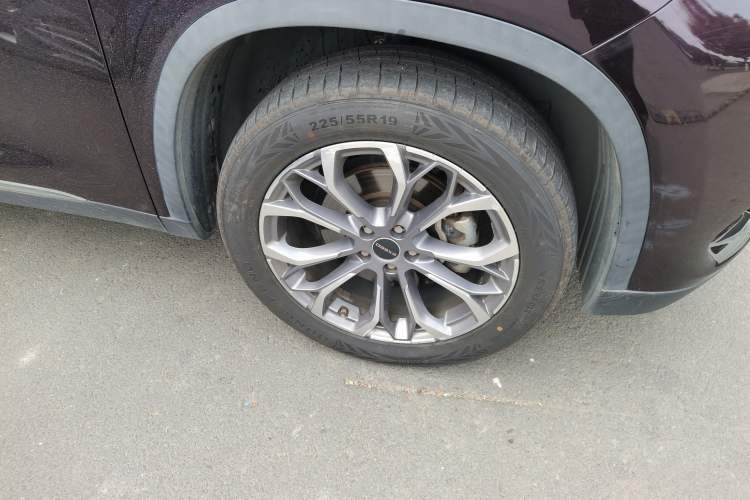 Used EXEED Lingyun 2019 1.6T Two-Wheel Drive Diamond Edition Right Front Wheel Hub