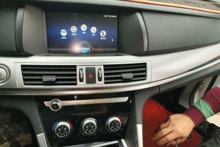 Used Haval H7 2018 Revised Version Blue-Label H7 2.0T Automatic Smart Enjoyment Trim
