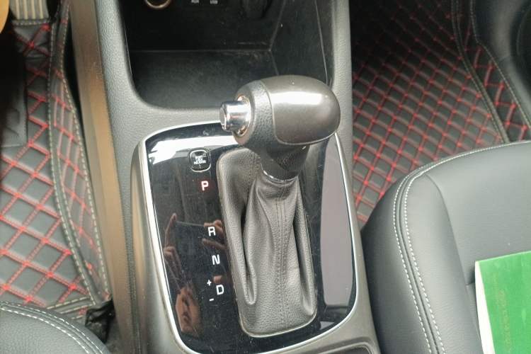 Used Kia K3 2016 1.6L Automatic with Sunroof
