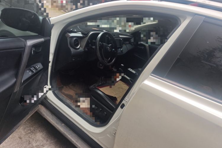 Used Toyota RAV4 2016 2.0L CVT Two-Wheel Drive Smart Edition China V Standard Driver Seat