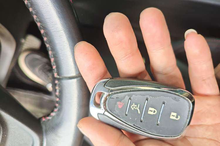 Used Chevrolet Equinox 2019 Redline 550T Automatic All-Wheel-Drive RS Model China VI Standard
