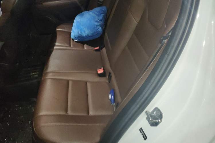 Used Volvo S60 2020 T4 Zhiyi Luxury Edition
