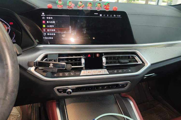 Used BMW X6 2022 Second Facelift xDrive40i M Sport Package Audio And AC Panel