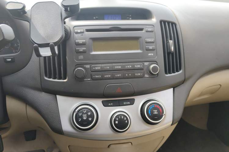 Used Hyundai Celesta 2010 1.6L MT GLS