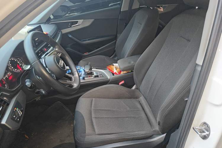 Used Audi A4L 2018 30th Anniversary Edition 40 TFSI Trendy Model