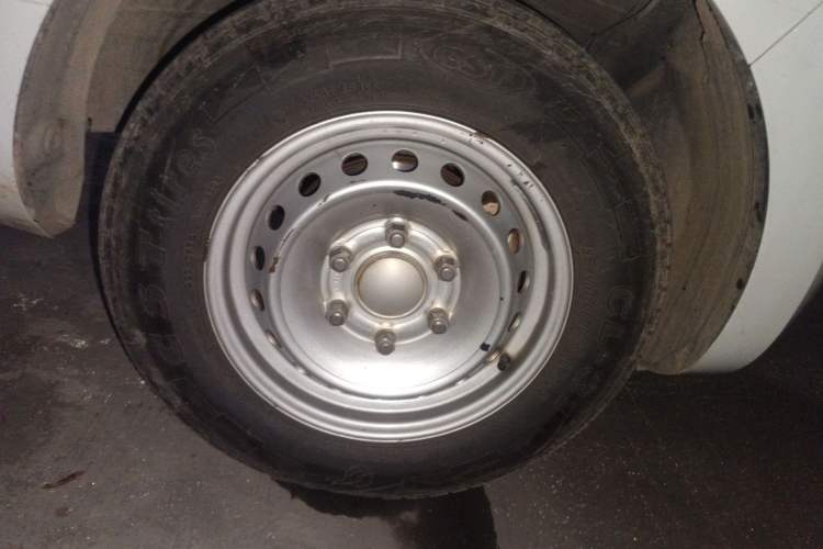 Used SAIC MAXUS Dana V1 2023 V1 Short Wheelbase Low Roof (43 kWh)
