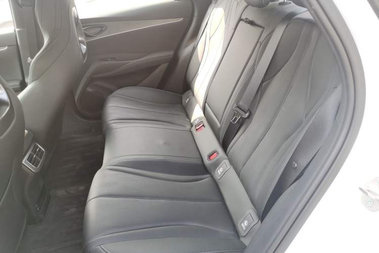 Used BYD Seal 06 New Energy 2025 DM-i Smart Drive 120KM Deluxe Model Left Rear Seat