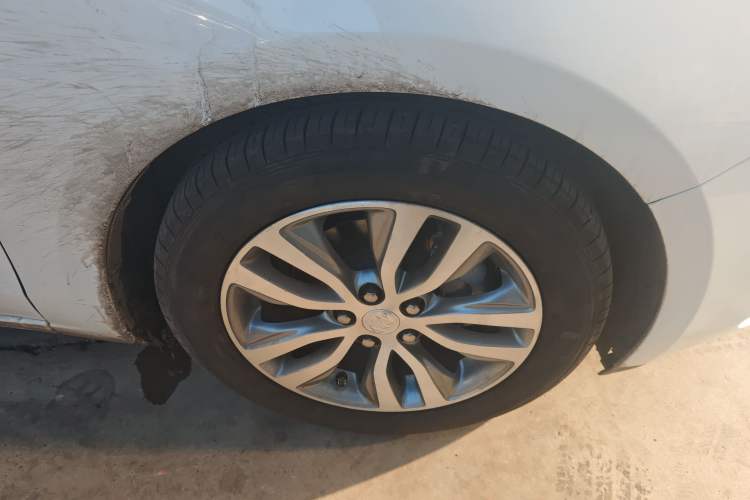 Used Buick GT 2018 18T Automatic Elite Model