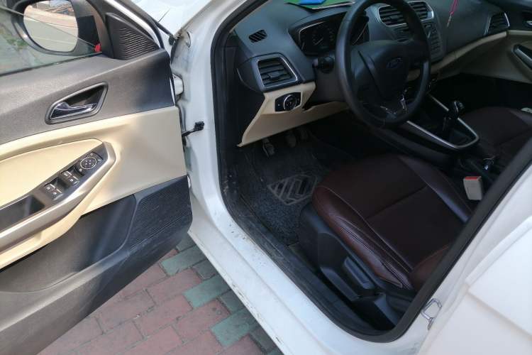 Used Ford Escort 2015 1.5L Manual Comfort Model Driver Seat