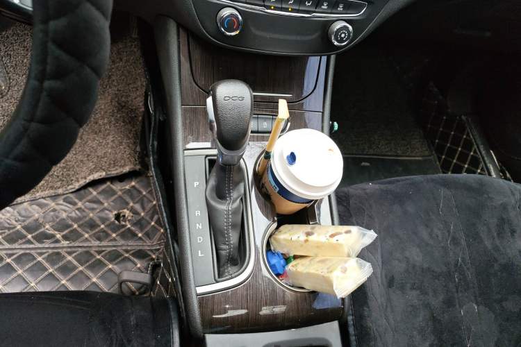 Used Buick Verano 2019 Sedan 20T Dual-Clutch Leading Model