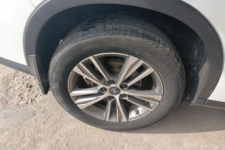 Used BYD Song Pro 2019 1.5T Automatic Prestige Model
