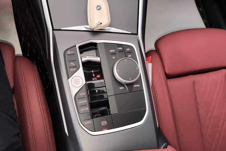 Used BMW 3 Series 2025 325i M Sport Package Gear Lever