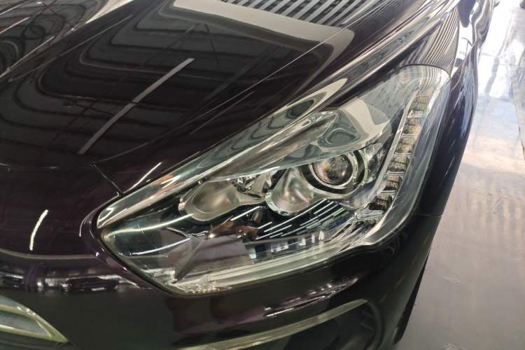 Used DS 5 2014 1.6T Luxury Edition THP160