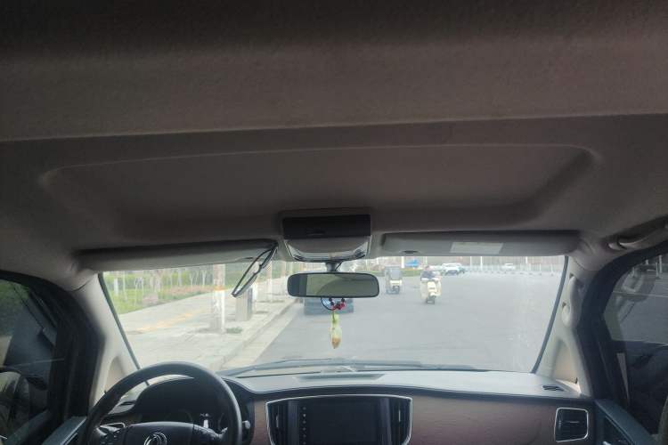 Used FORTHING Lingzhi 2019 M5 1.6L 7-Seater Luxury Model China VI Standard