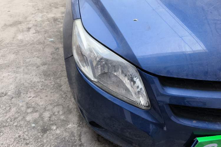 Used Chevrolet Sail 2013 Sedan 1.2L Manual Happiness Edition