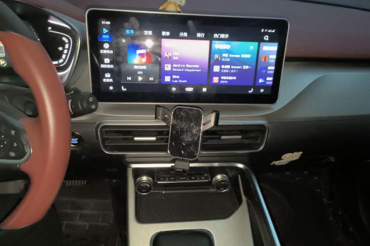 Used Geely Auto Coolray New Energy 2022 1.5T ePro 85KM Glory Edition