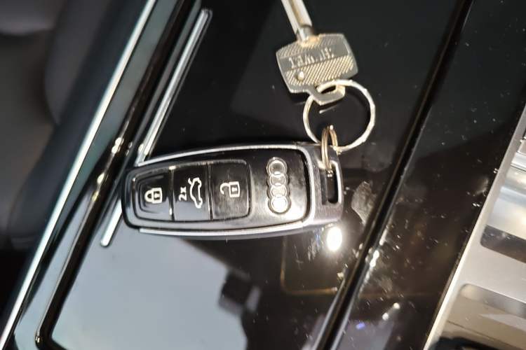 Used Audi Q7 2025 55 TFSI quattro S line Sport Edition
