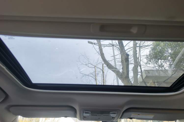 Used Toyota Corolla 2017 Revised Dual-Engine 1.8L E-CVT Elite Edition
