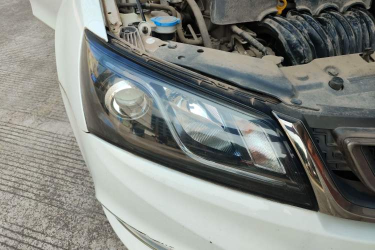 Used Geely Auto Emgrand 2017 Sedan Million Edition 1.5L CVT Upward Version
